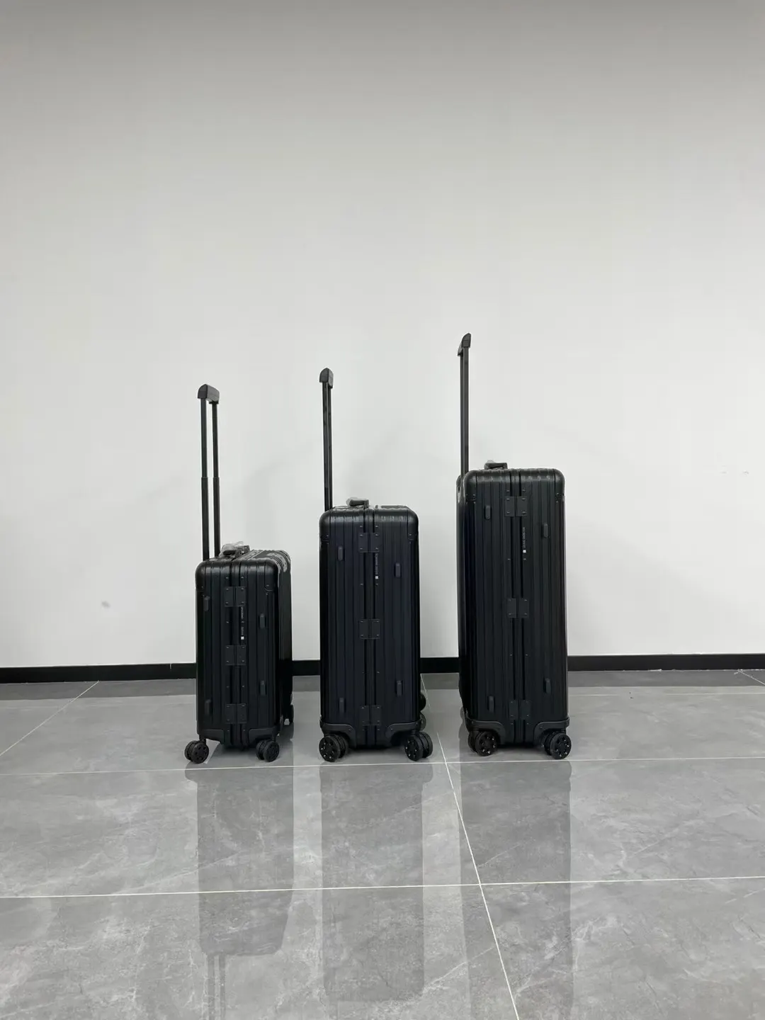 黑色 銀色 Rimowa日默瓦 Original 系列 全 行李箱 旅行拉杆款 輕便出行款