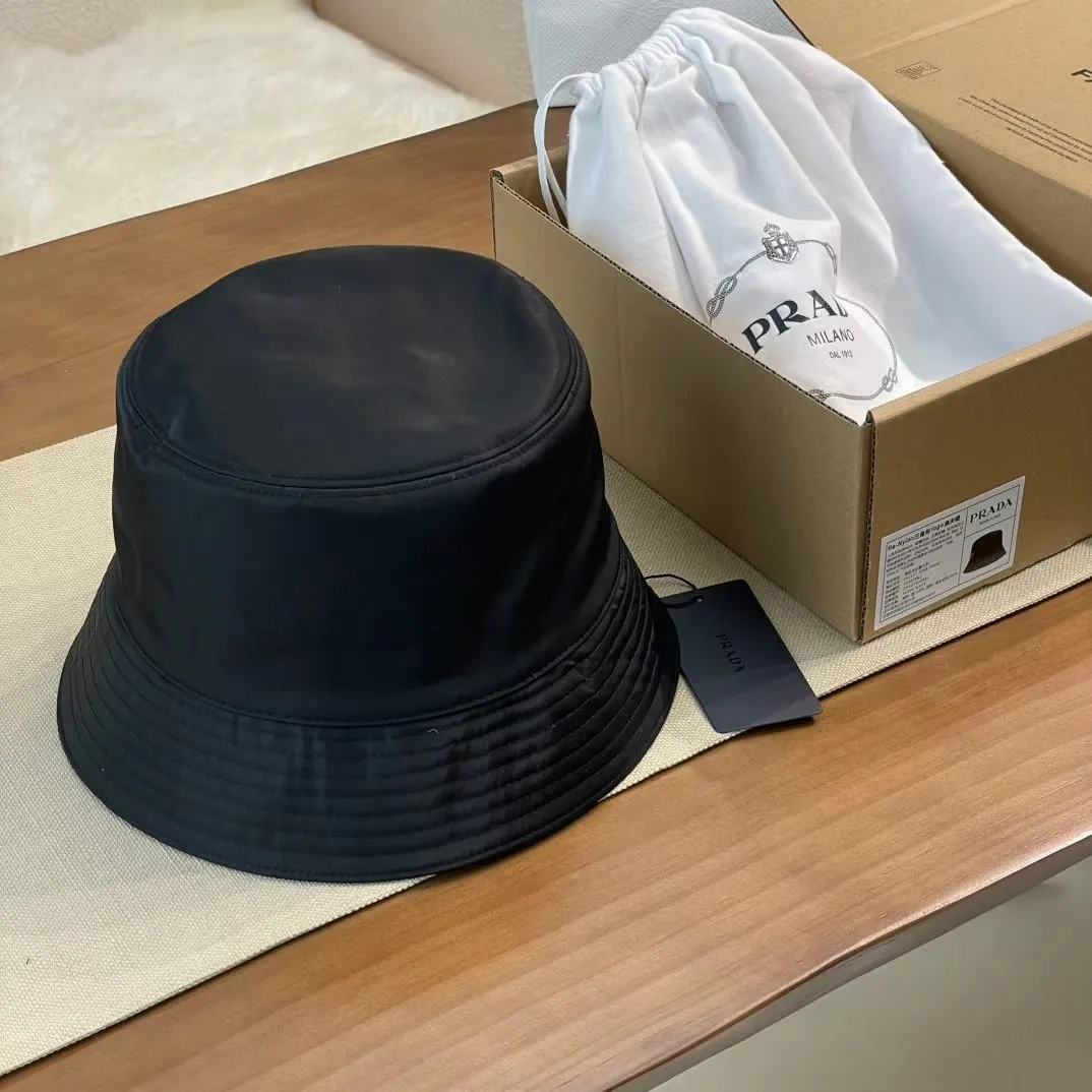 Prada Re-Nylon 尼龙 Logo 帽子 精致搭配