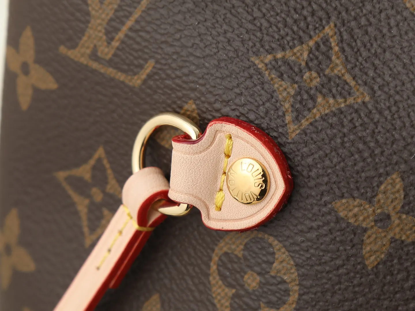 Neverfull 老花 帆布 手拿包 精致手拿款