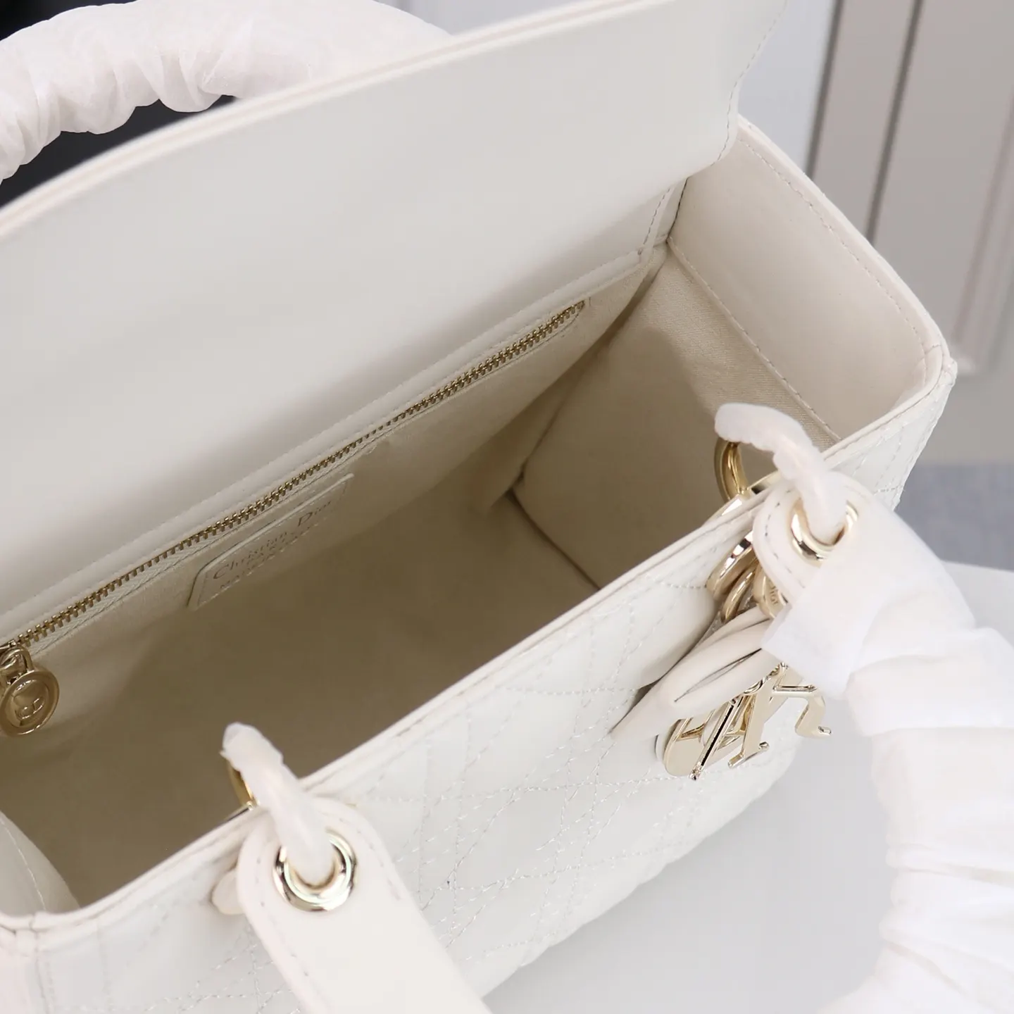 Dior Lady Dior 迷你 白色 手提包