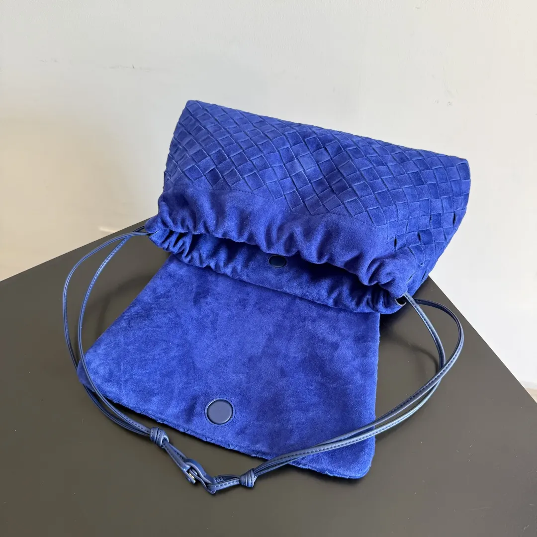 Bottega Veneta 手拿包 精致手拿款