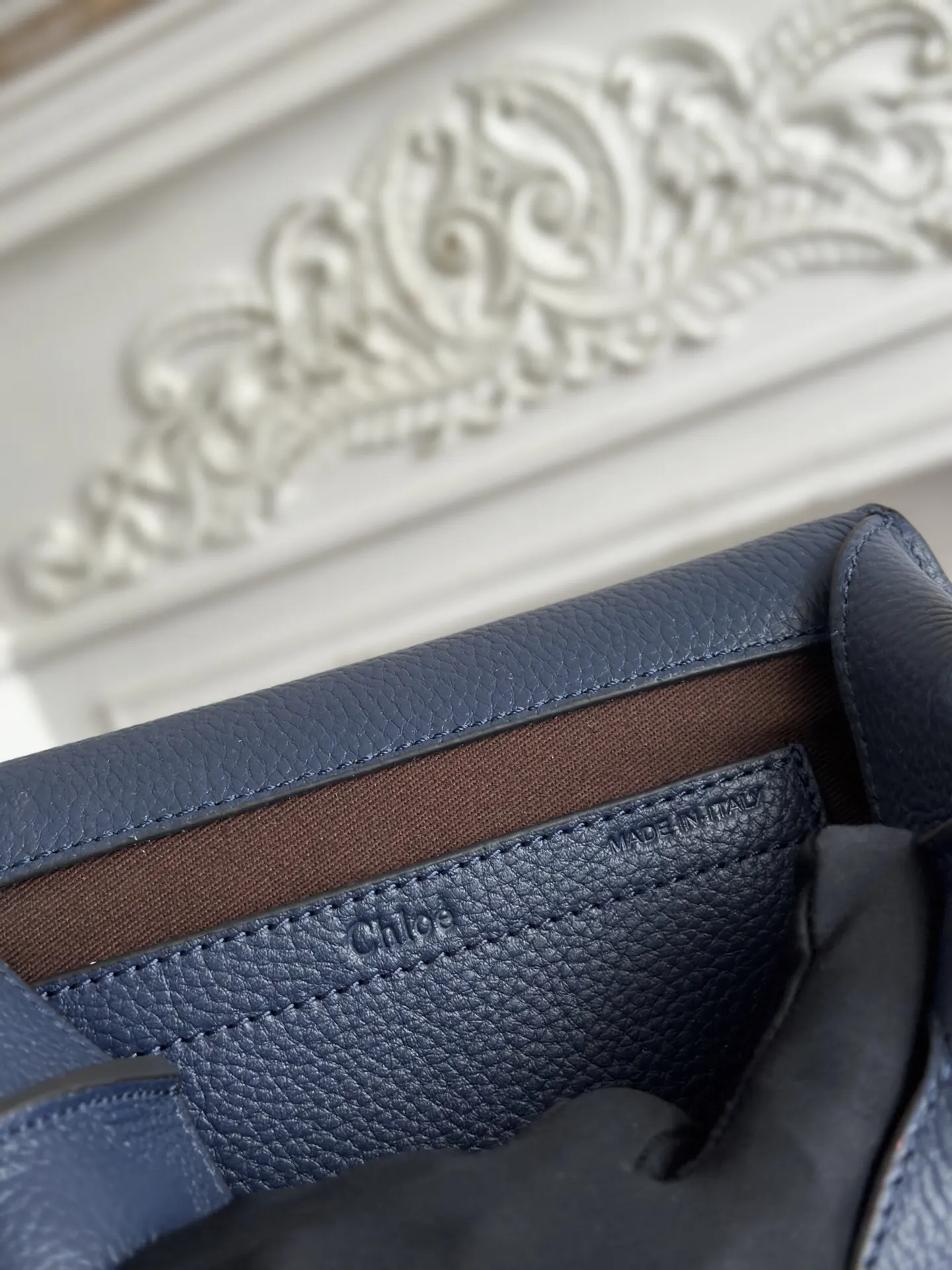 Crossbody Bag Lightweight Leather