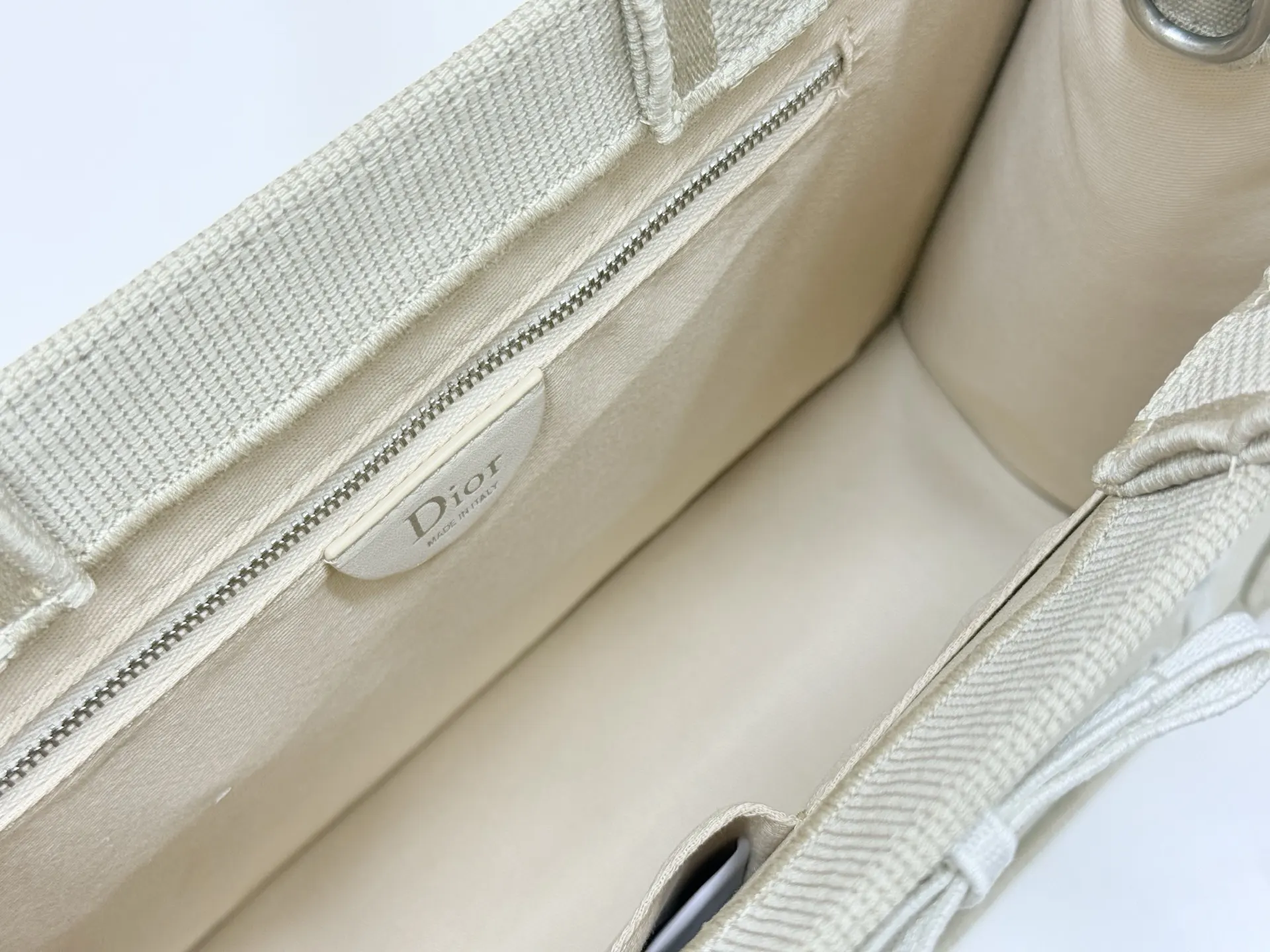 Dior Book Tote 托特包 大容量托特款(數字9) Dior Book Tote 托特包 大容量托特款(數字9)