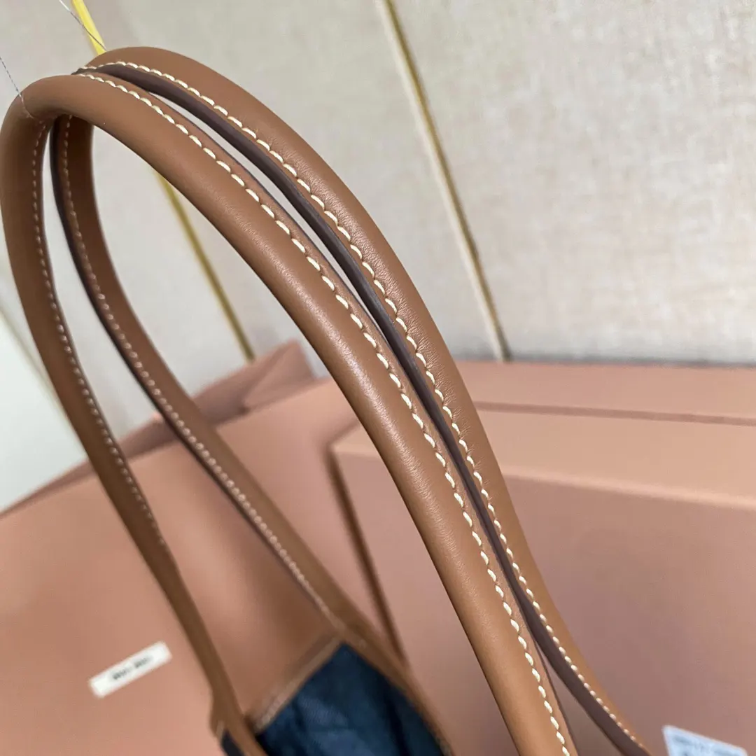 Tote Bag Leather Image 9 Tote Bag Leather Image 9
