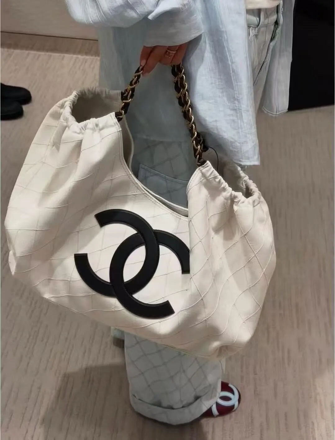 Chanel Black White Tote Bag Image 9 Chanel Black White Tote Bag Image 9