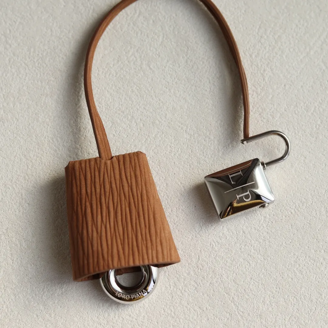 Brown Crossbody Bag Lightweight Leather