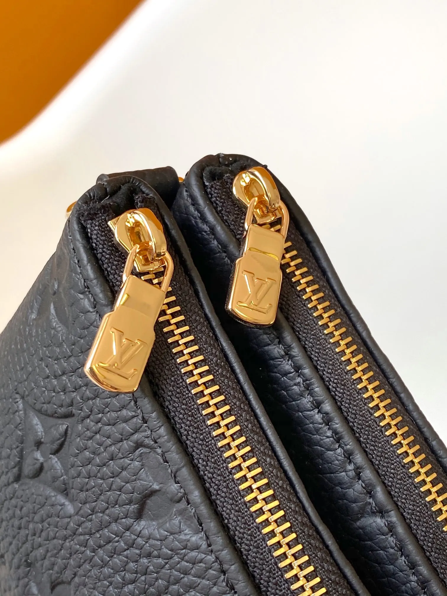 Louis Vuitton Black Chain Bag Leather