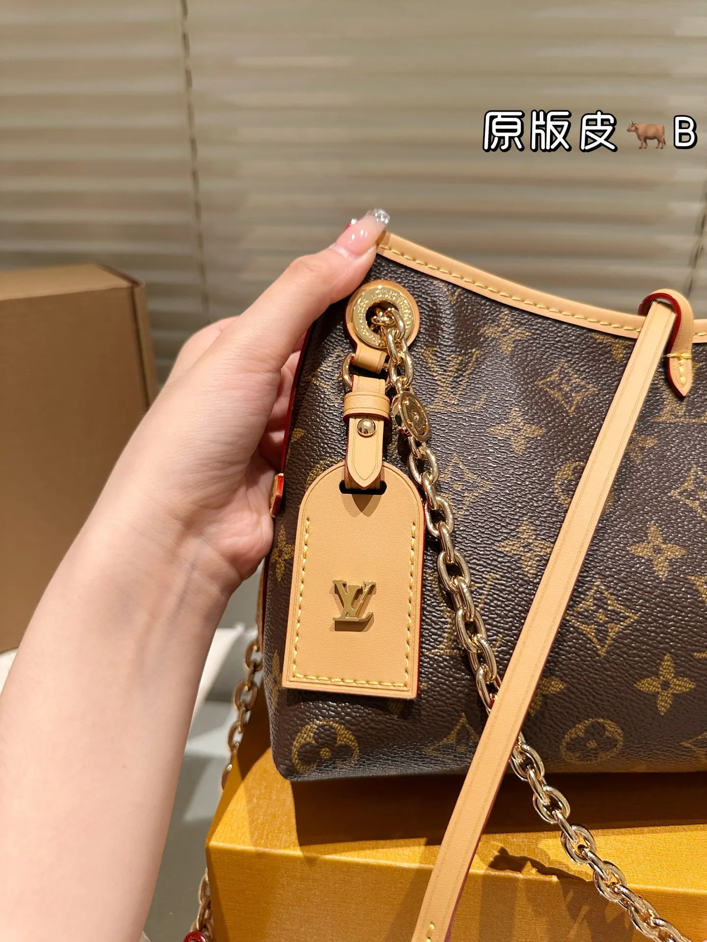 Crossbody Bag Lightweight Leather