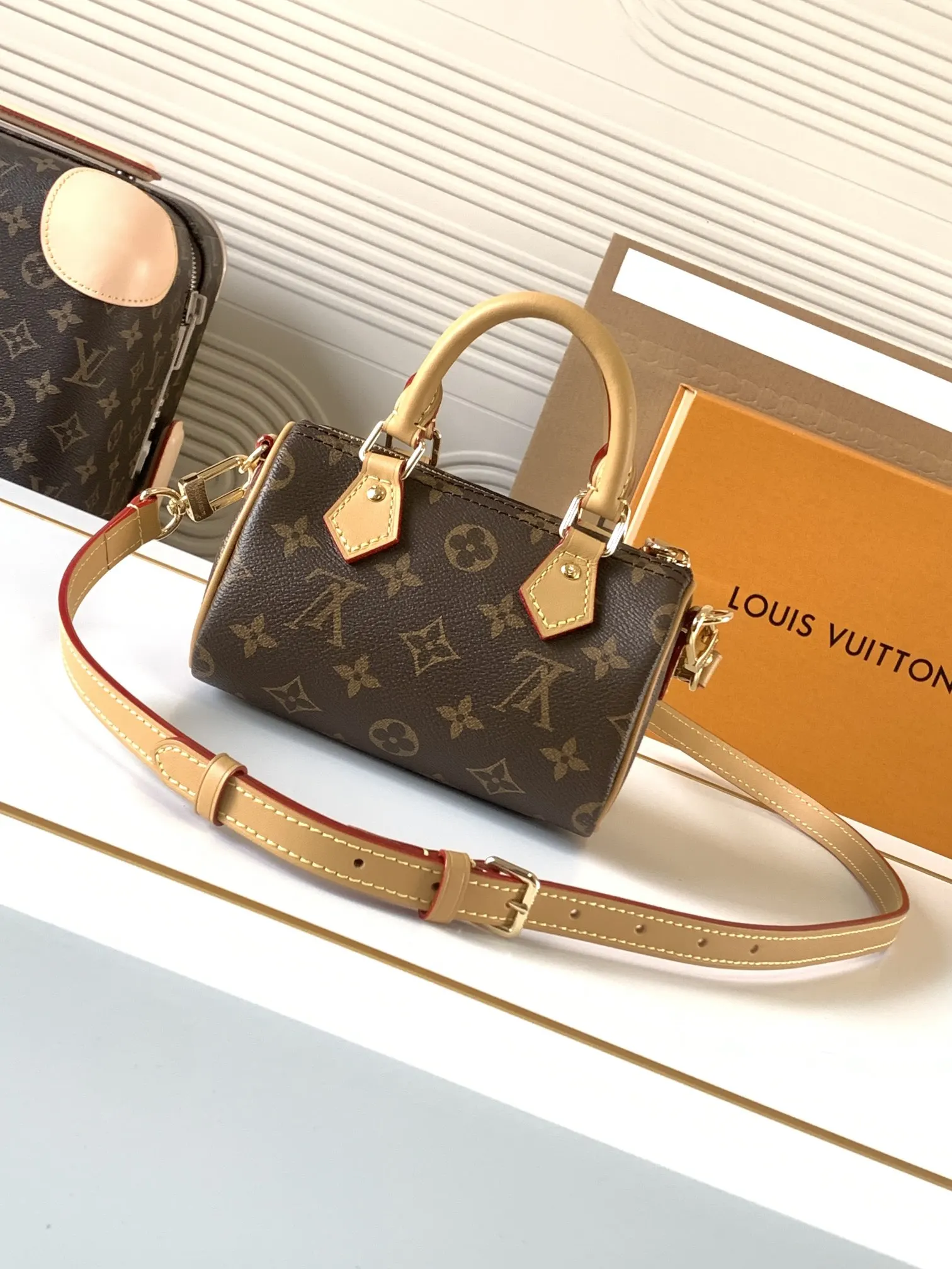 LV Speedy 老花 牛皮 收納包 旅行收納款
