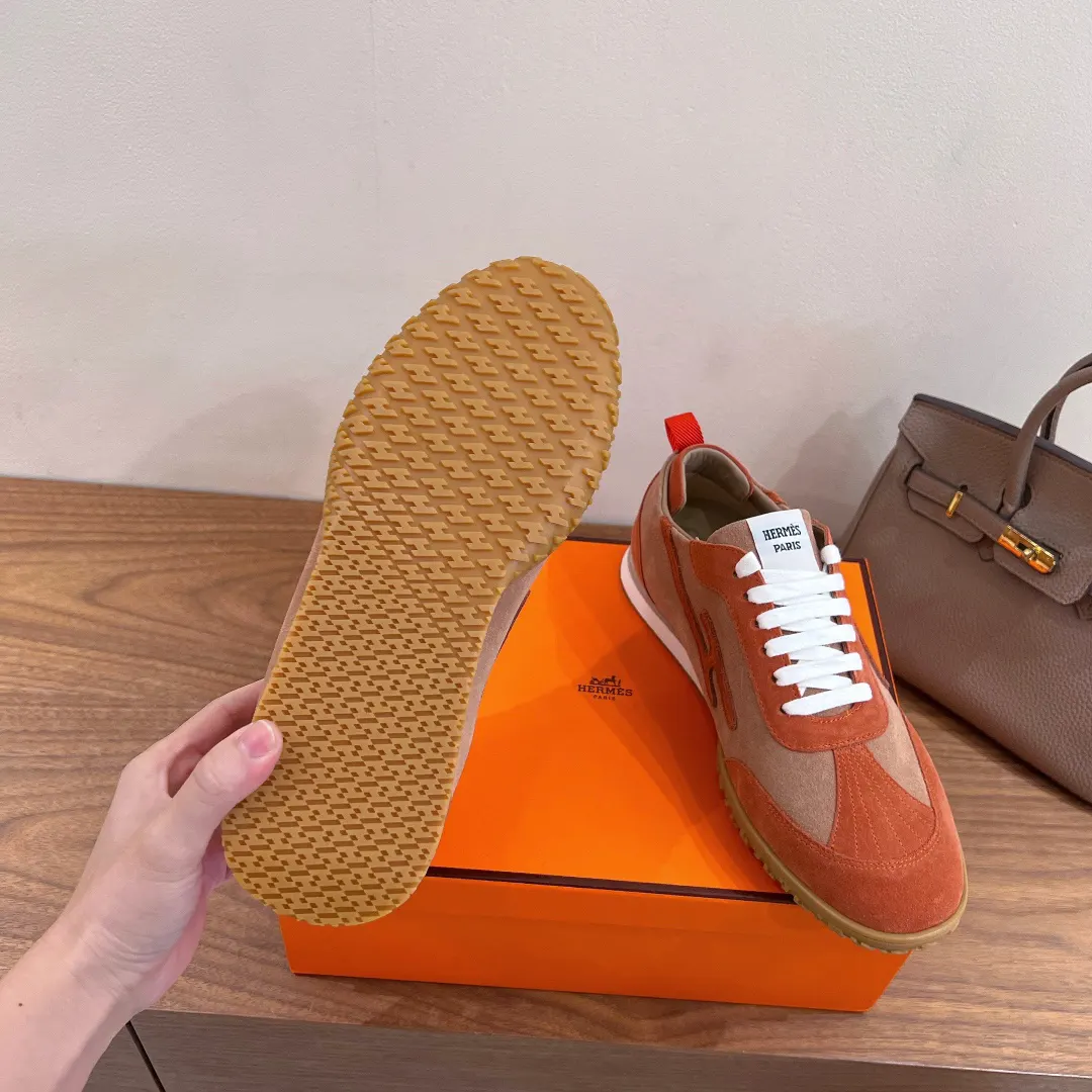 Hermès 运动鞋