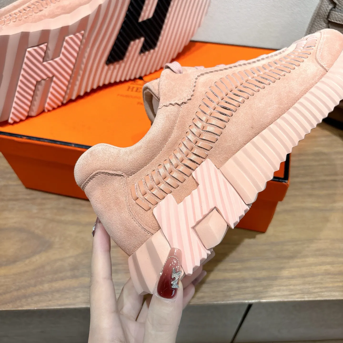 Hermès SS 运动鞋