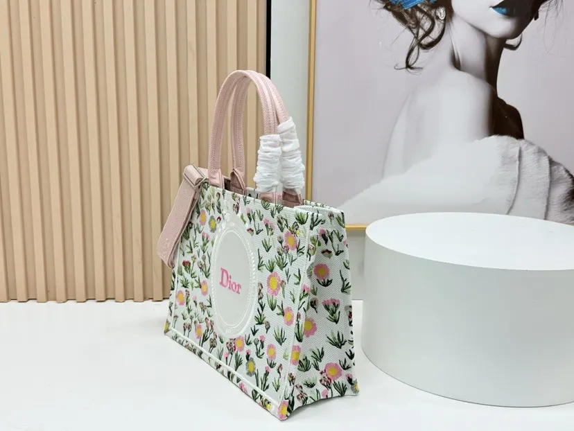 Dior Book Tote 托特包 大容量托特款