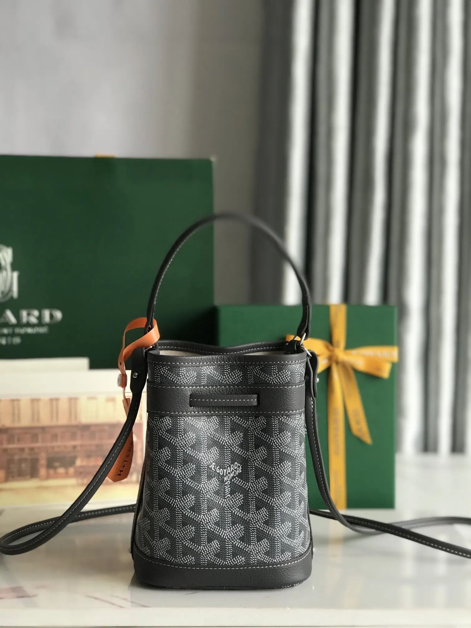 Goyard 皮革 × ×鼎鼎戈雅 水桶包 休閒水桶款