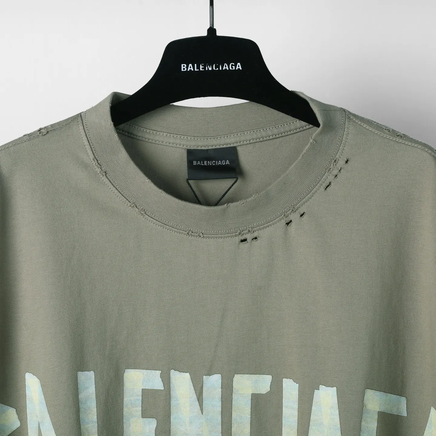 Balenciaga Logo 短袖T恤(數字3) Balenciaga Logo 短袖T恤(數字3)