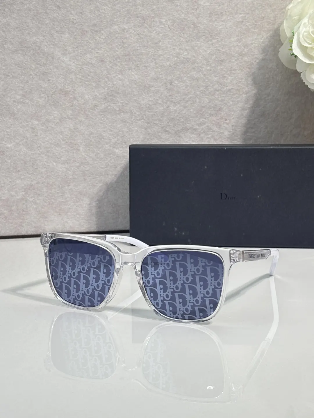 Dior Fashion Item Fashion