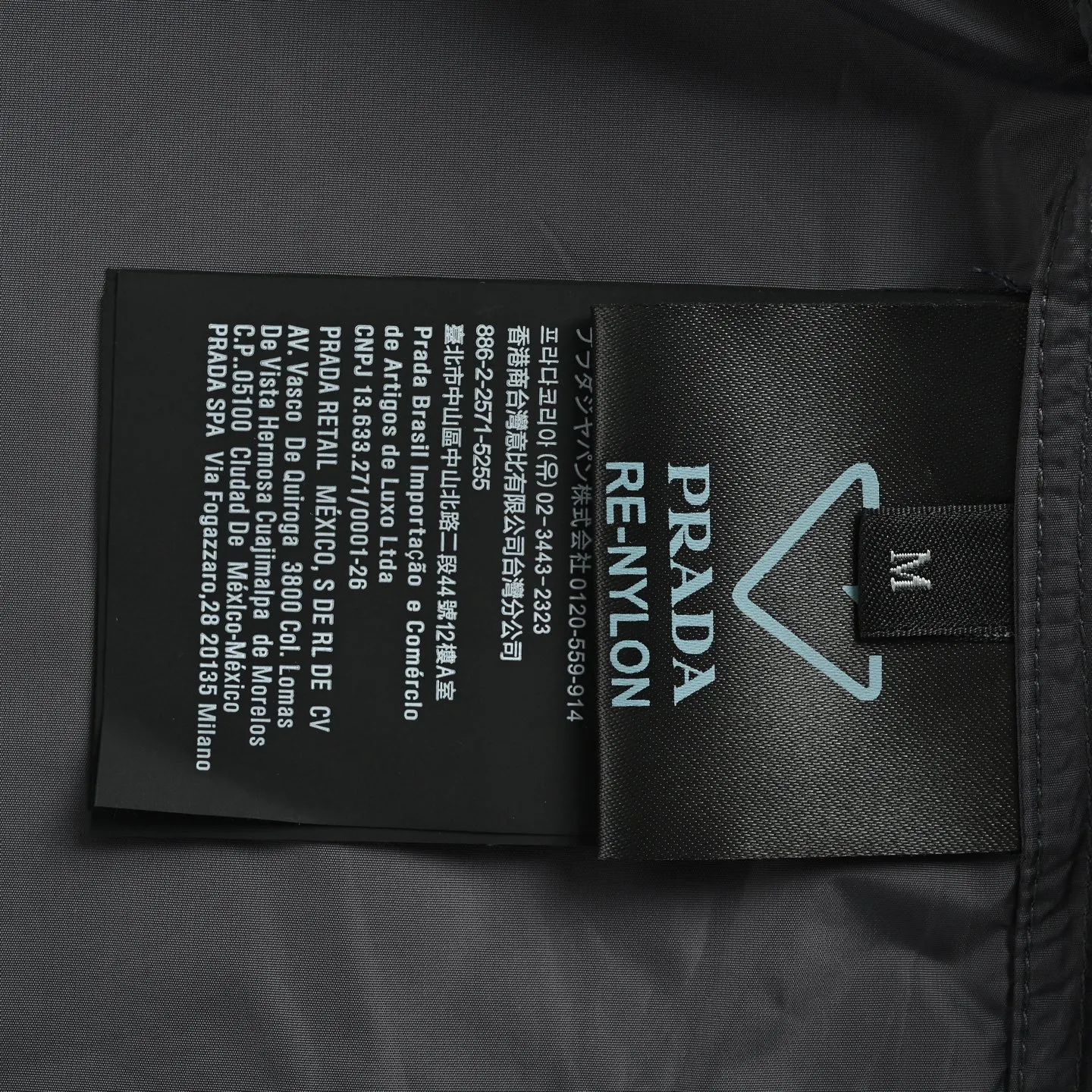 PRADA Re-Nylon尼龙 三角标 衬衫 休闲百搭款