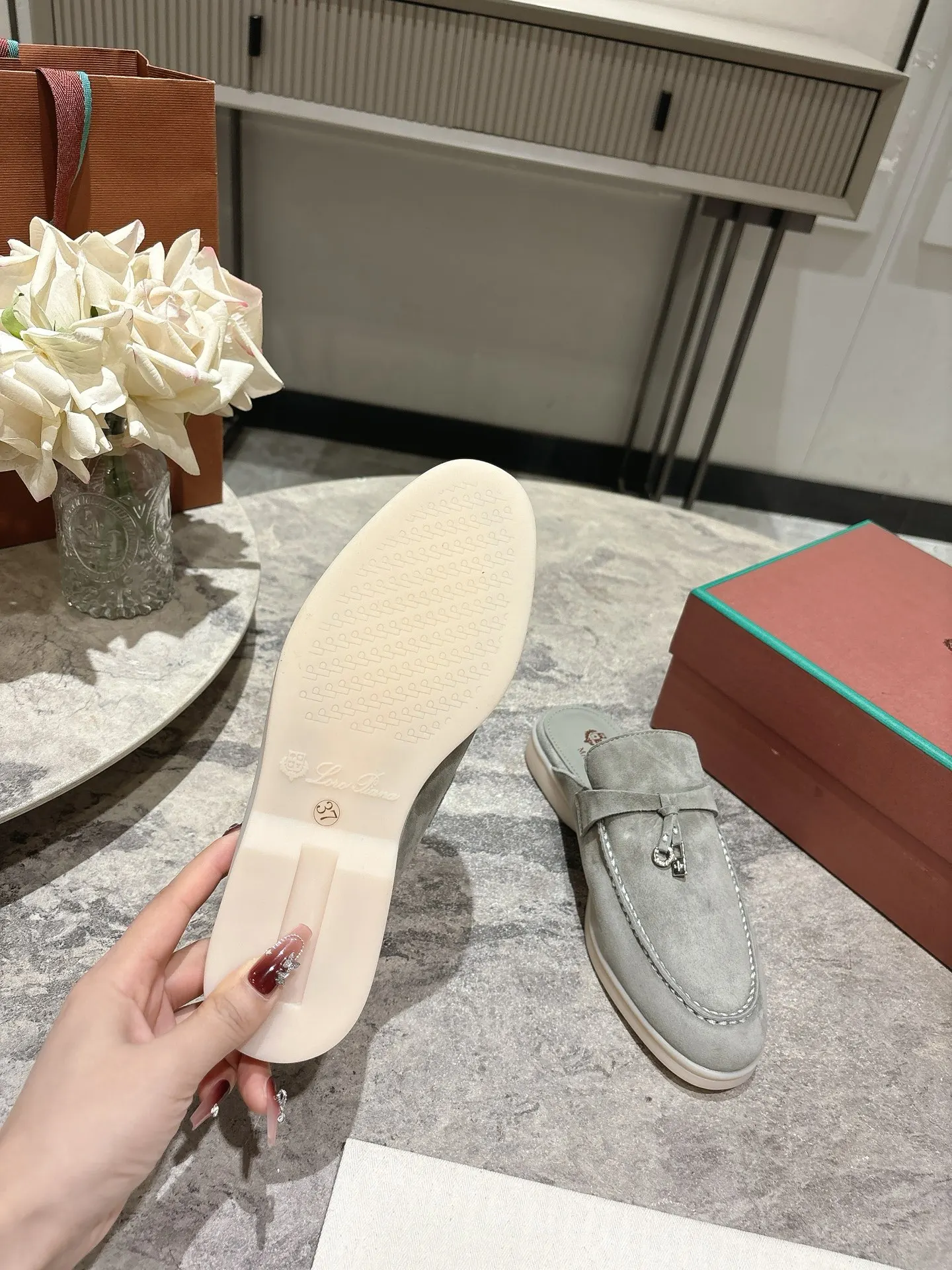 Loro Piana 乐福鞋 休闲百搭款 款02