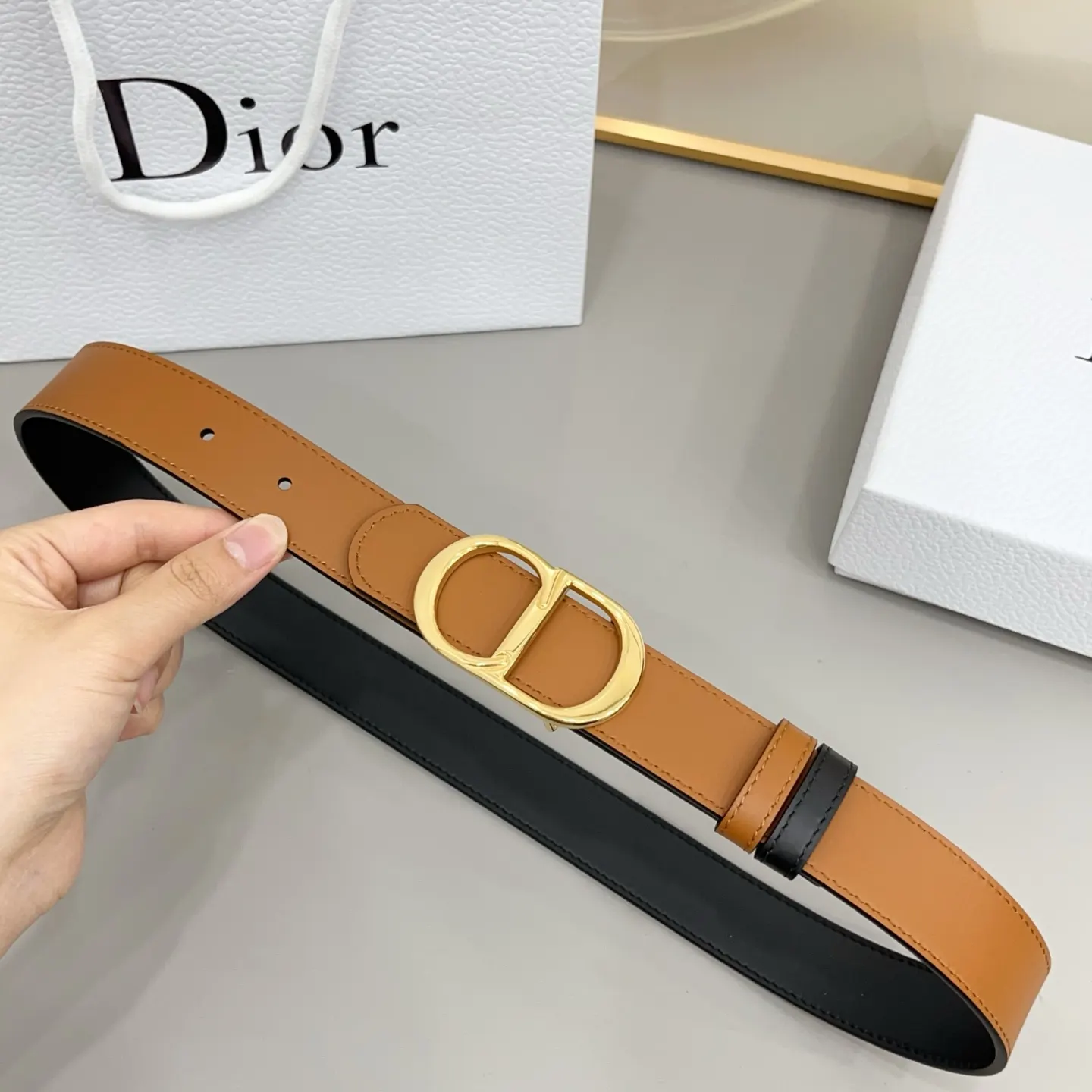 Dior 黑色皮带 金色CD扣商务