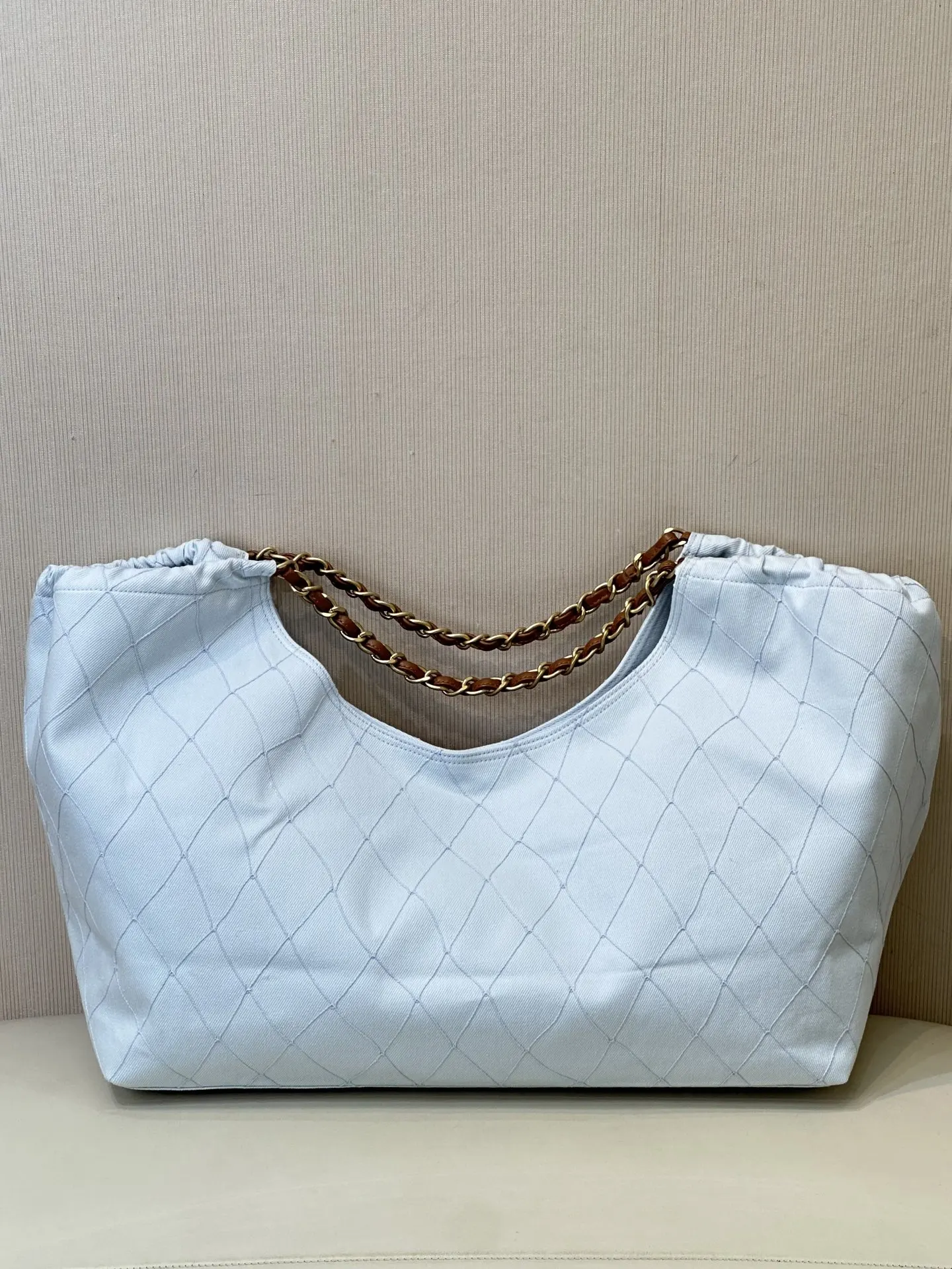 CHANEL 黑色 白色 托特包 大容量托特款