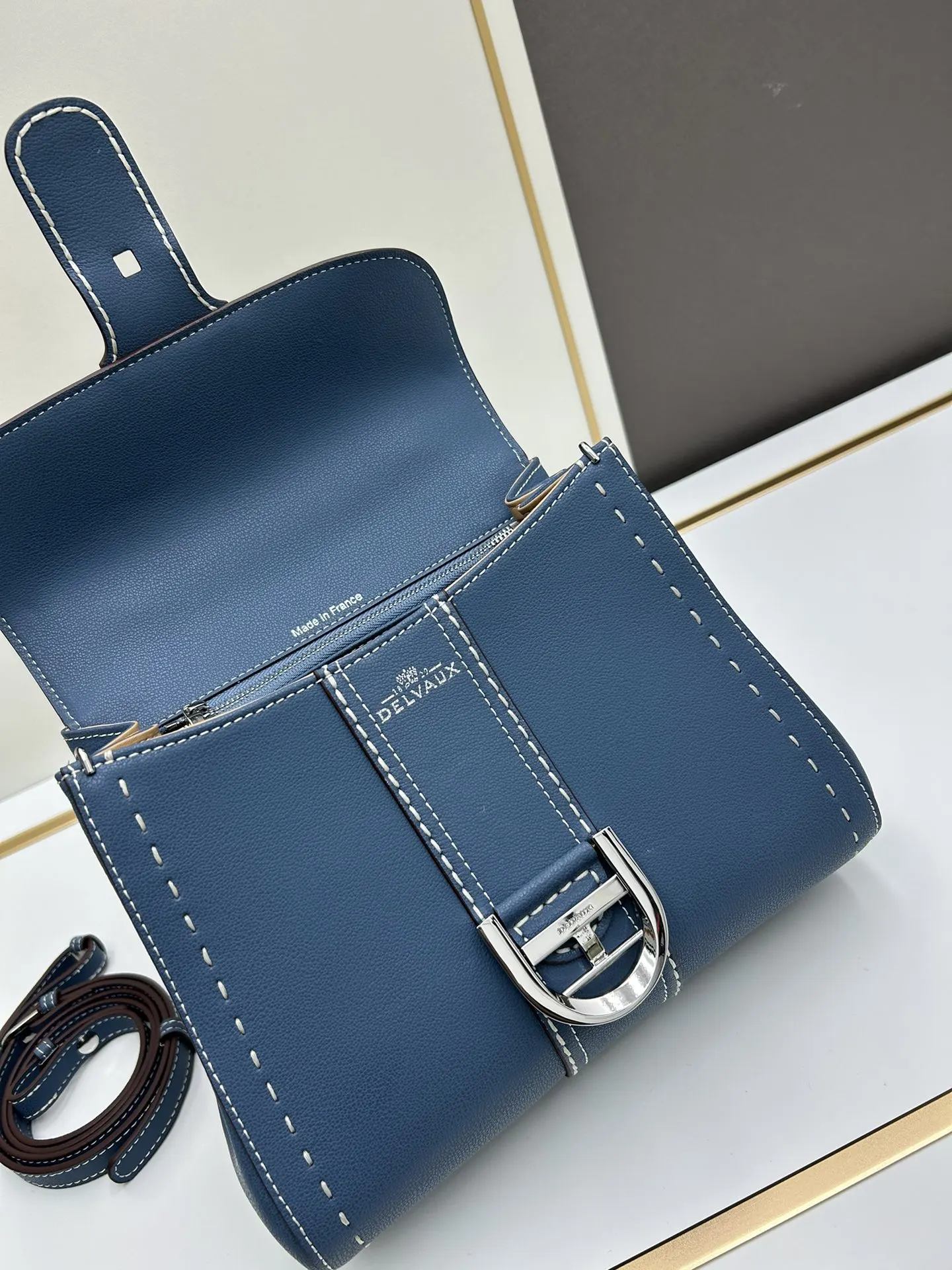 Delvaux 焦糖色 小牛皮 手提包 通勤手提款