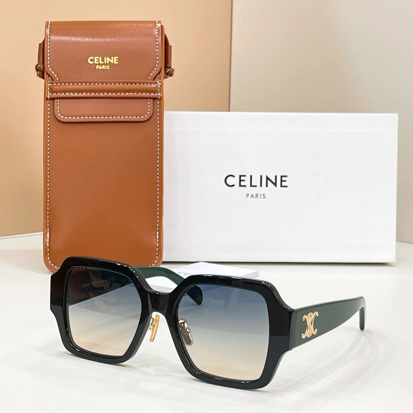 Celine 墨镜 时尚防晒款 款2