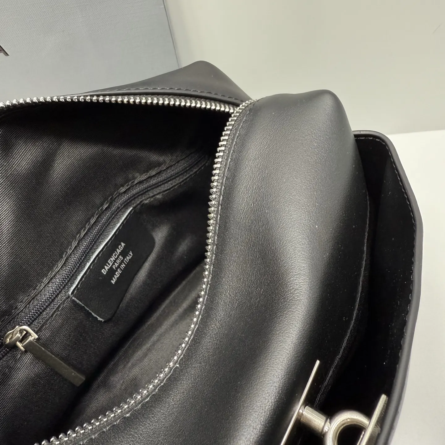 Balenciaga Rodeo Black Style