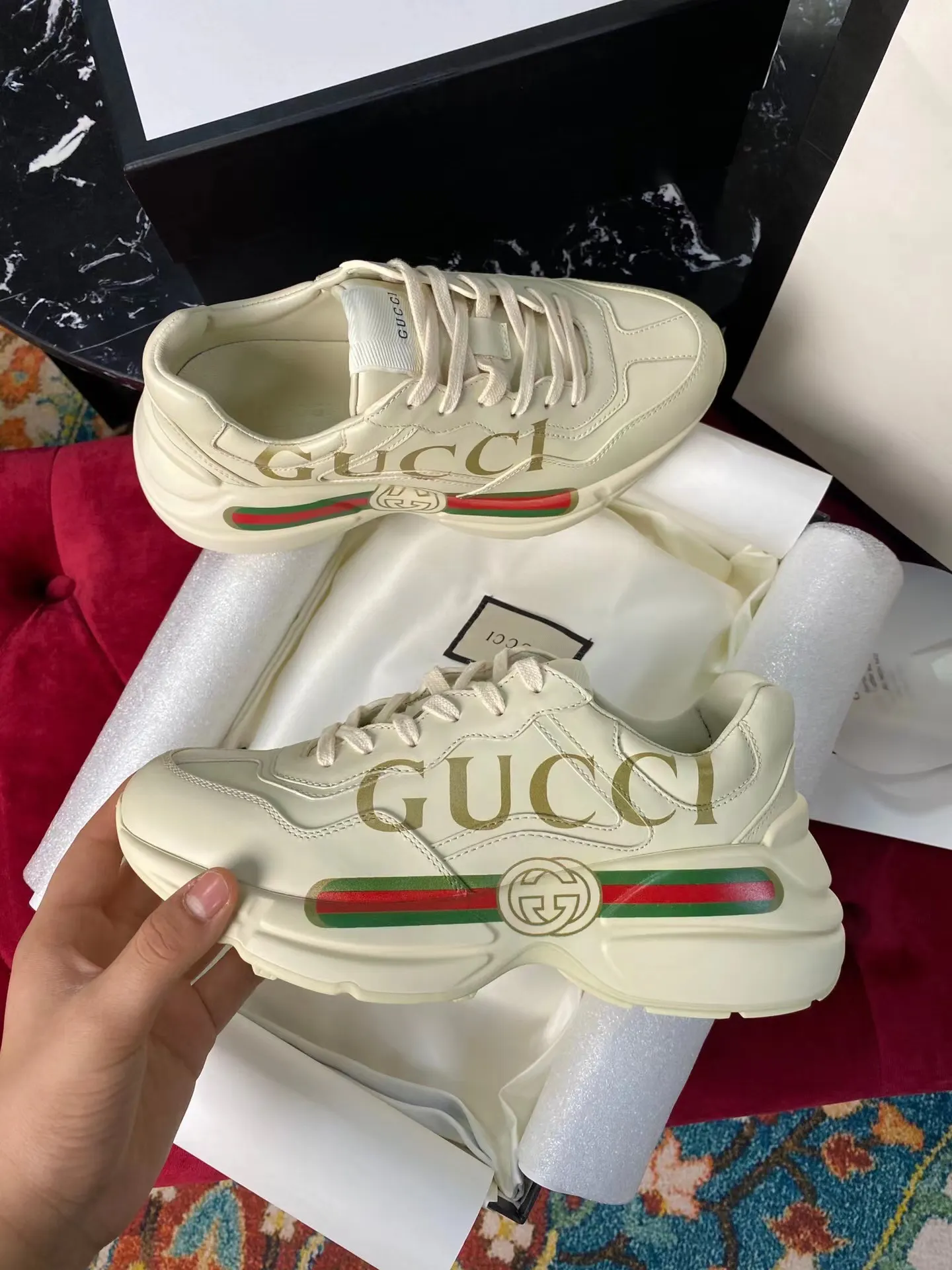 Gucci Logo休闲运动鞋