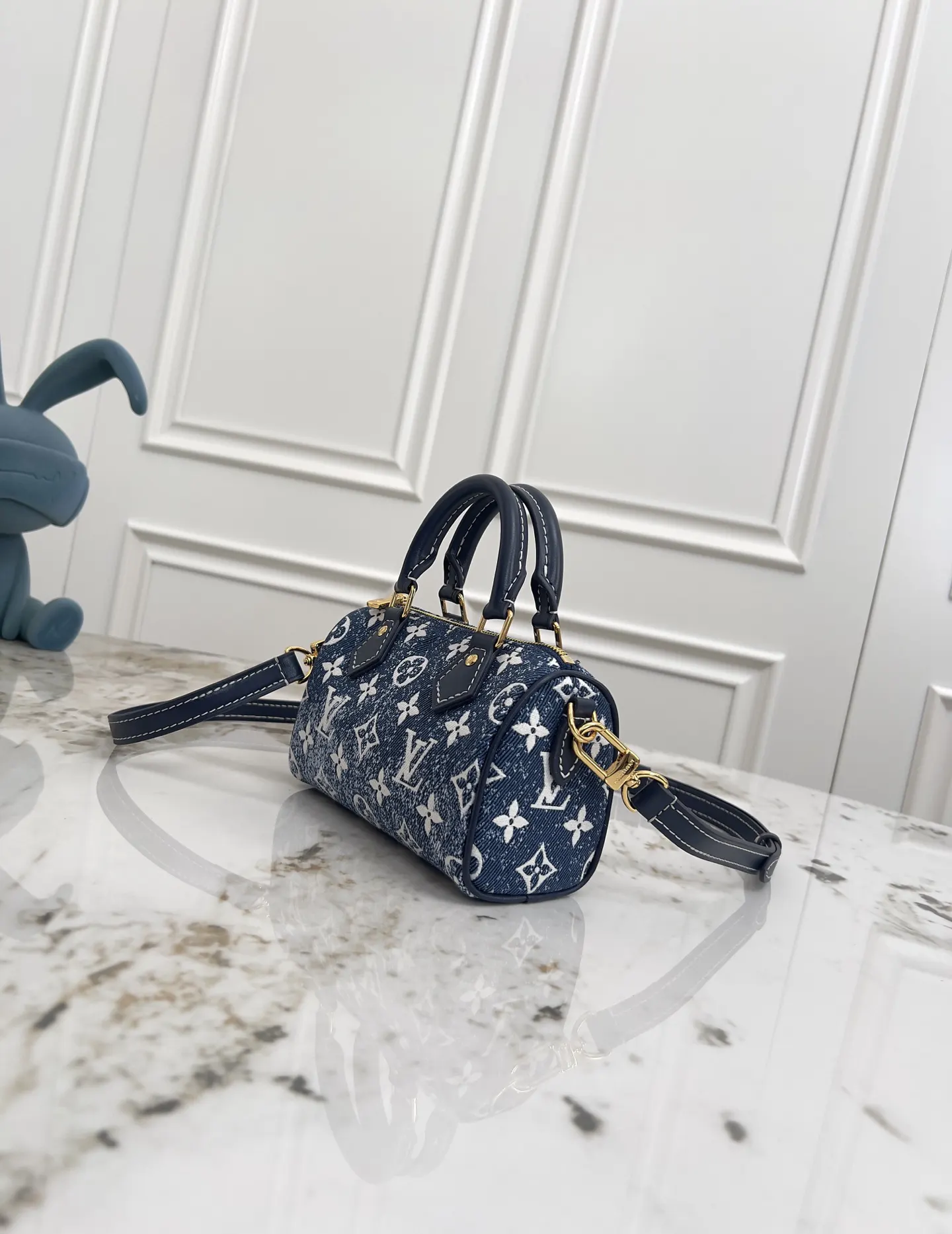 Louis Vuitton M81213 Monogram Handbag