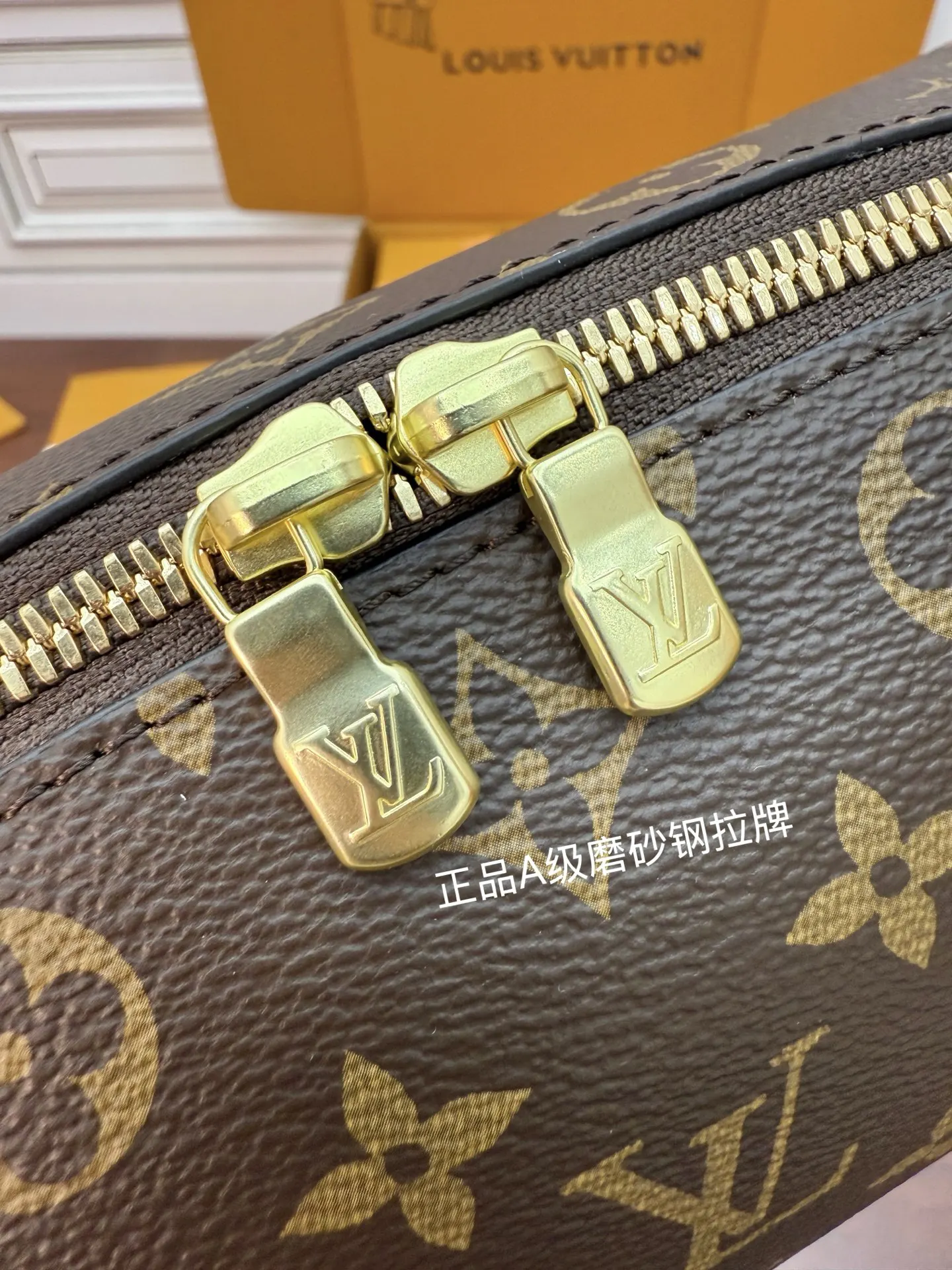 动态UI 化妆包 便携收纳款