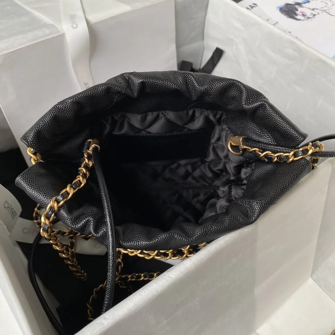 Chanel 黑色 水桶包