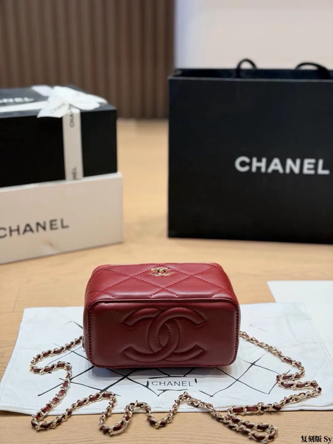 Chain Bag Leather