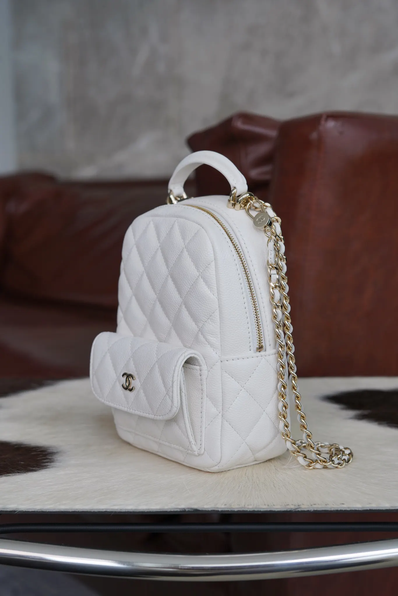 CHANEL 白色 金色 小牛皮 双肩包 实用双肩款