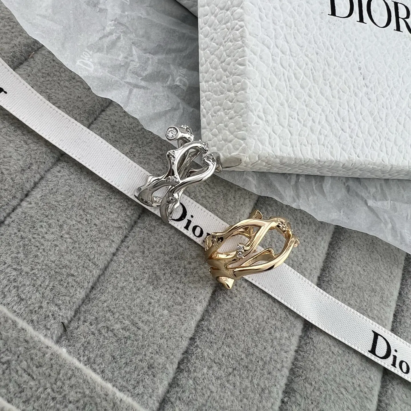 Dior Gold Ring Image 4 Dior Gold Ring Image 4