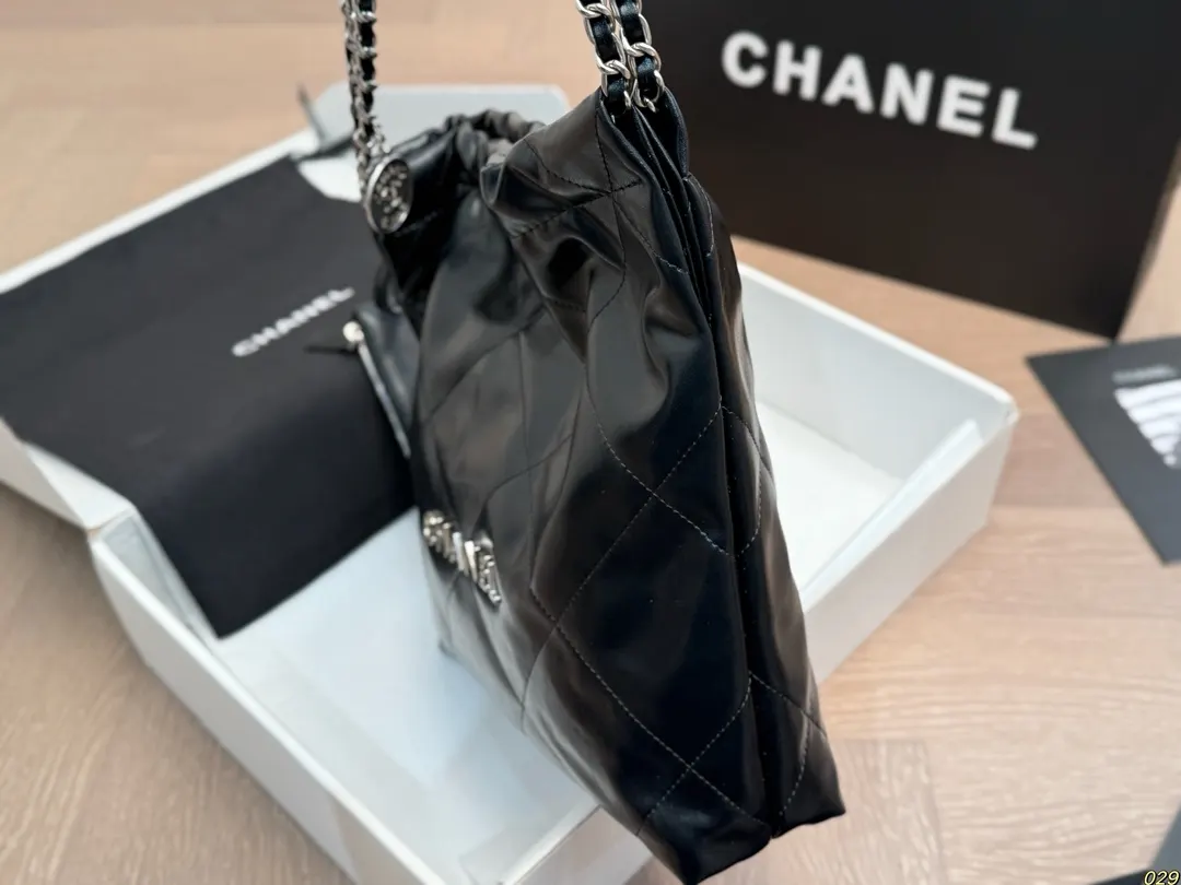 CHANEL 金币包购物袋 垃圾 斜挎包 轻便斜挎款