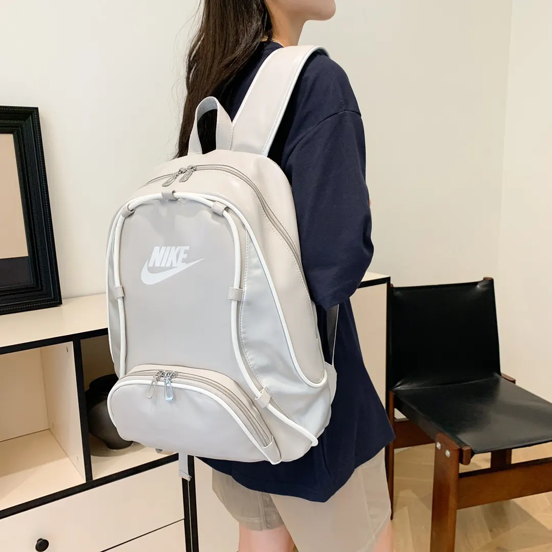 NIKE耐克 男女同款个性休閒户外大容量運動包 雙肩包 实用雙肩款