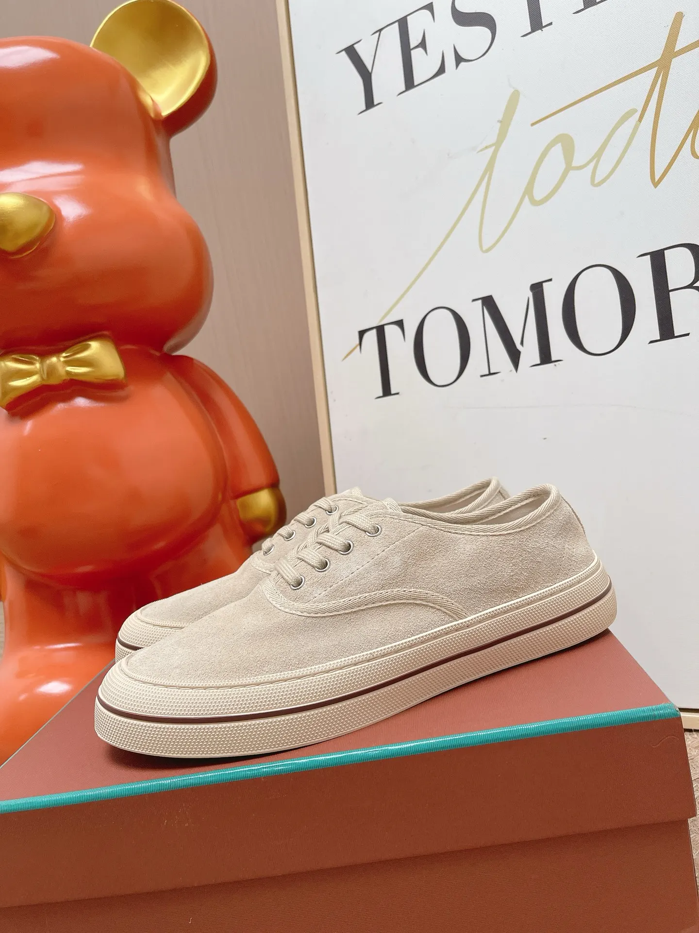 Loro Piana Sneakers Casual Versatile Image 5 Loro Piana Sneakers Casual Versatile Image 5