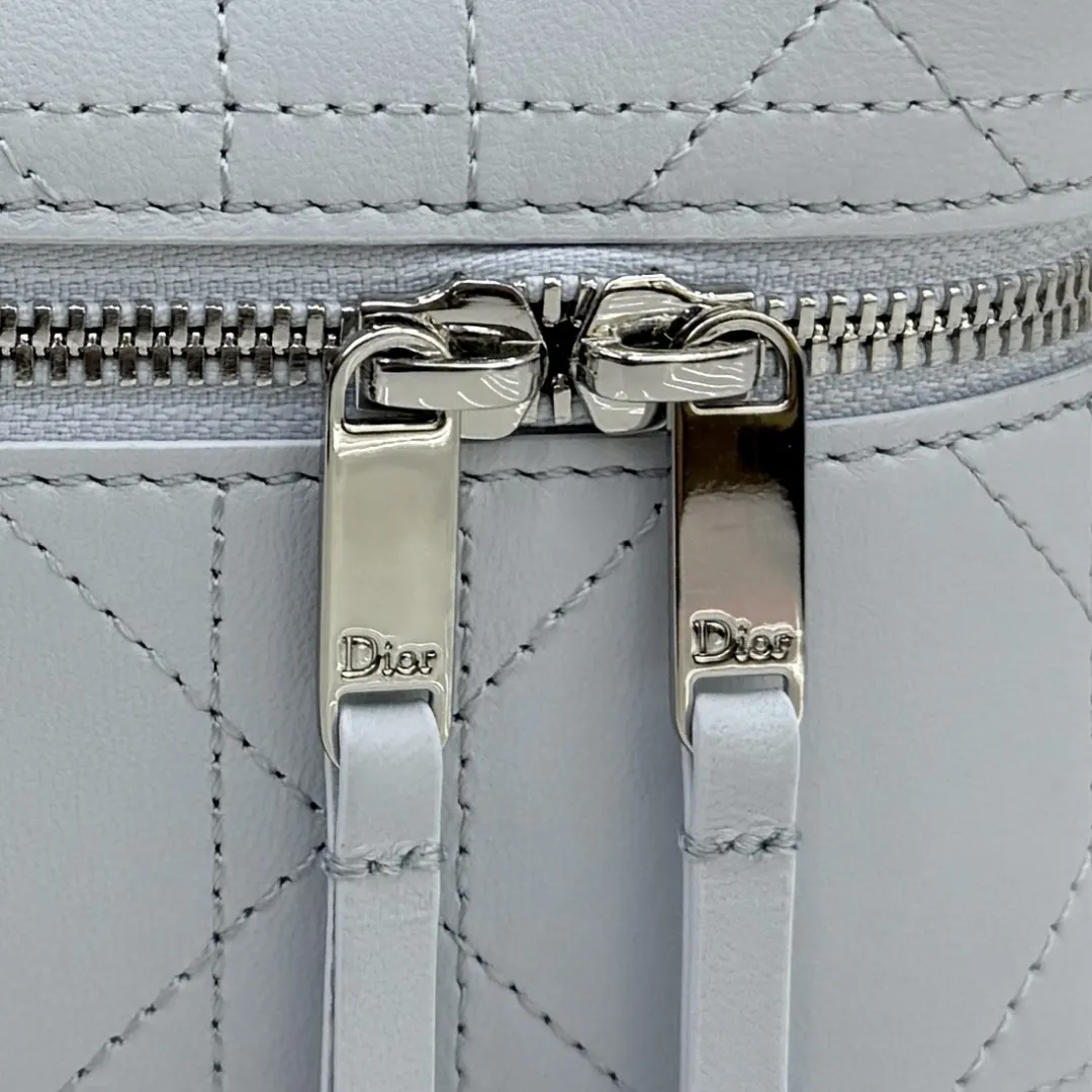 Dior Cannage藤格紋 金色羊皮鏈條包 手提斜挎(數字6) Dior Cannage藤格紋 金色羊皮鏈條包 手提斜挎(數字6)