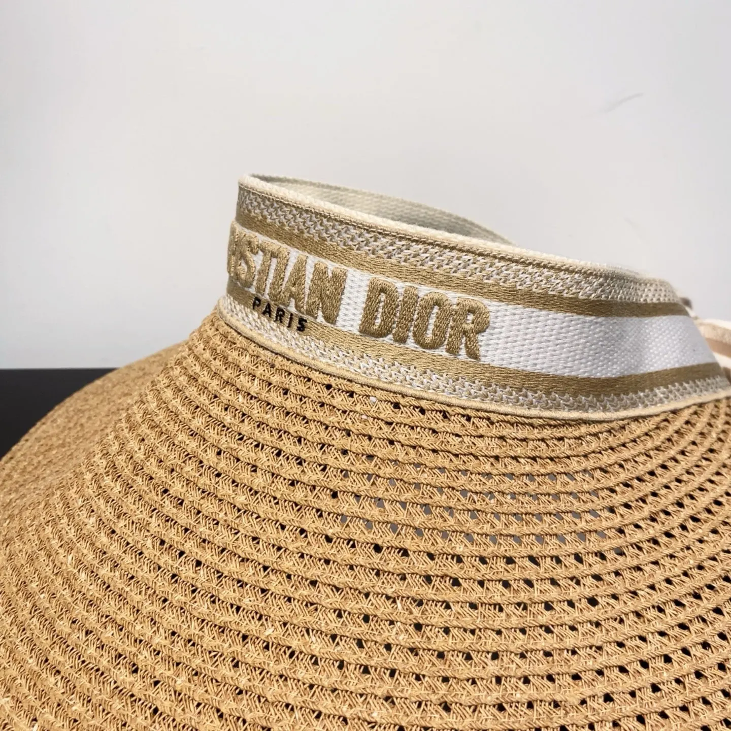 Dior 草编蝴蝶结遮阳帽 度假款