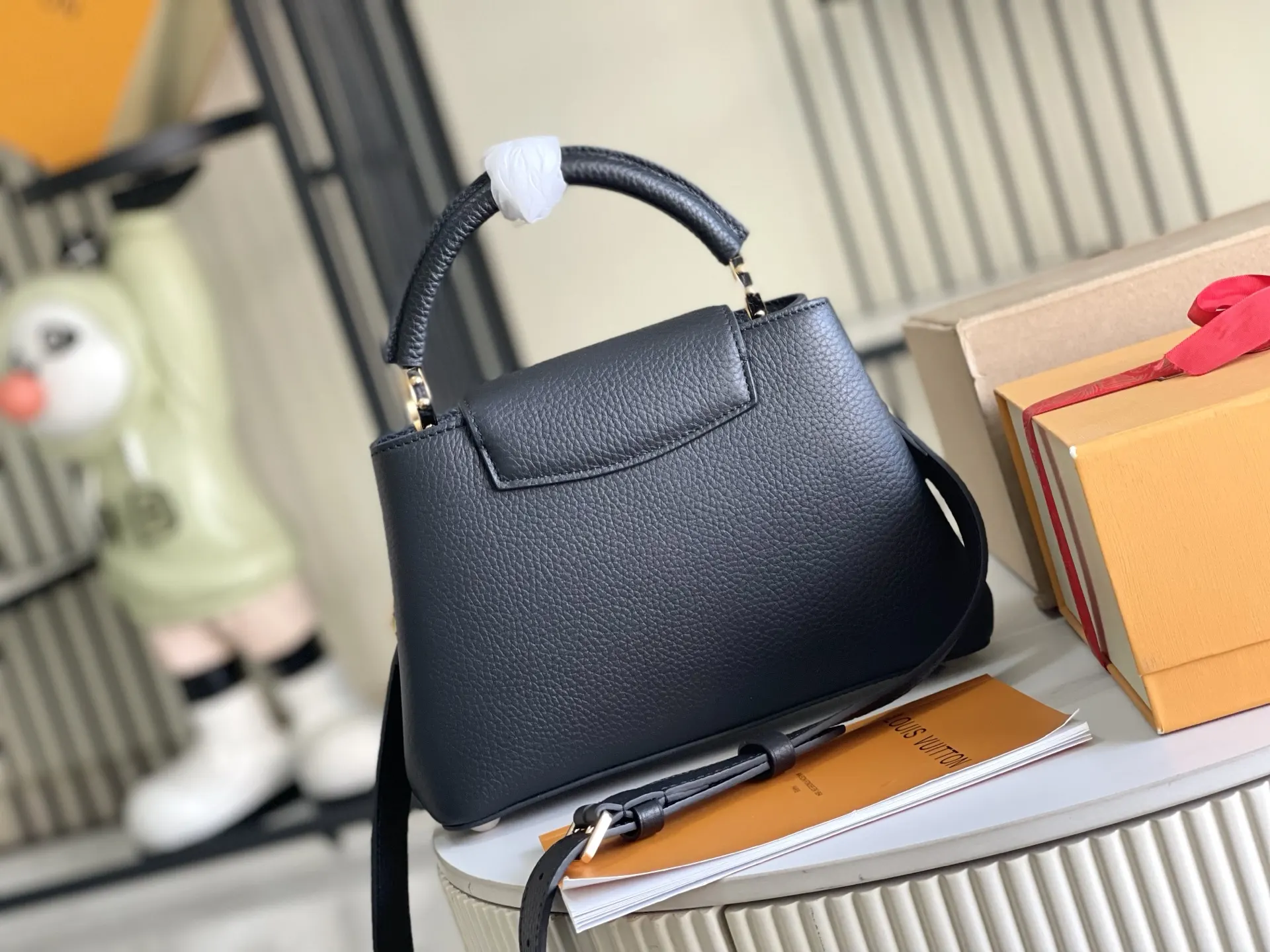 Black Chain Bag