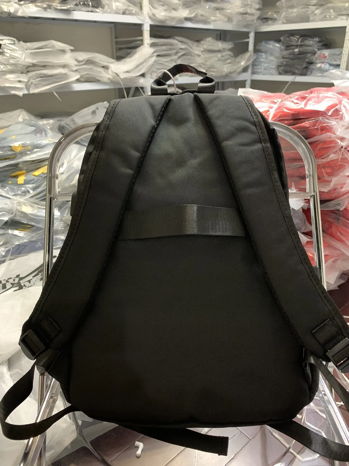 乔丹中拉链雙肩包 尺寸 ✖ 实用雙肩款