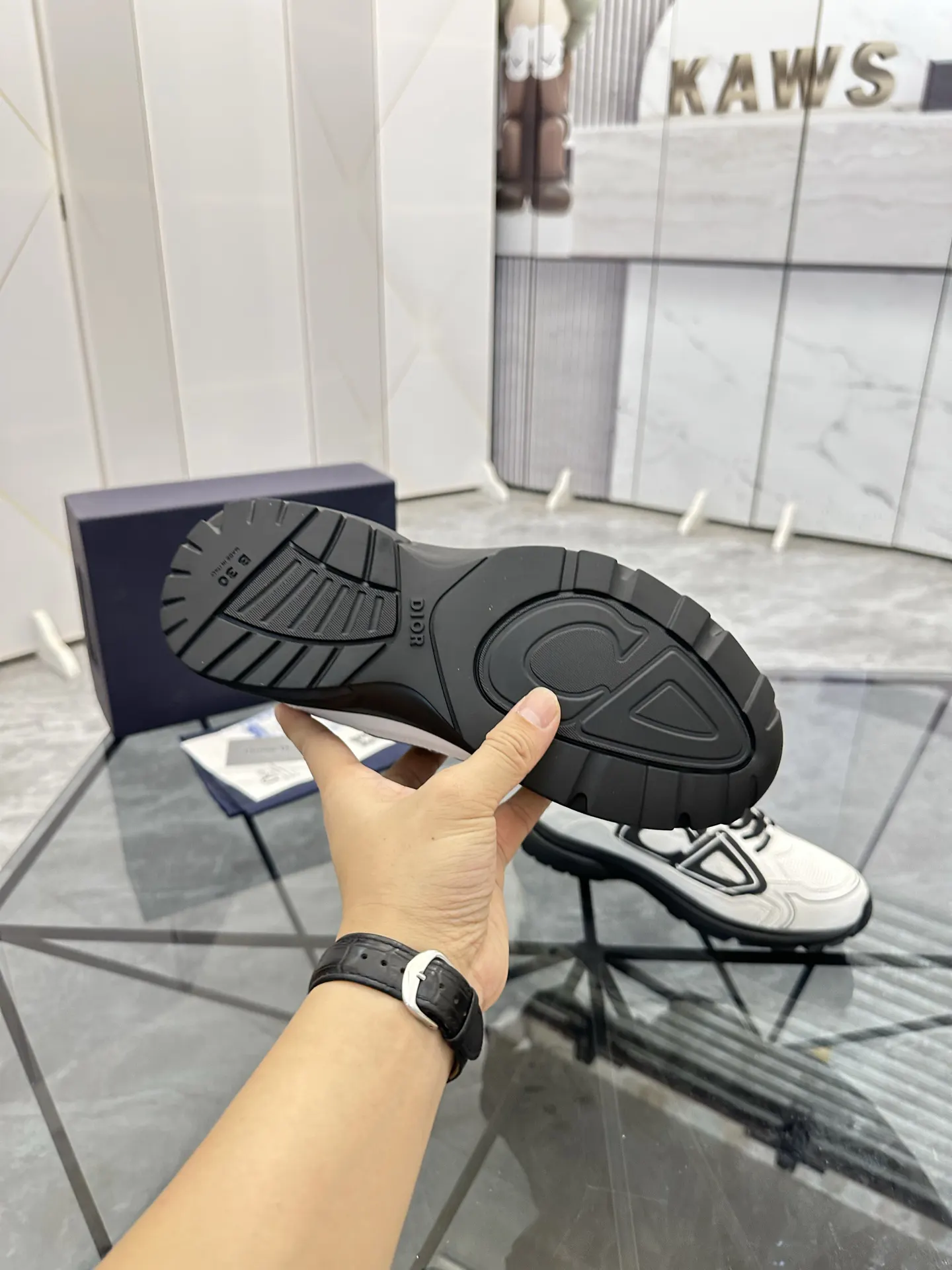 Dior B57 白黑拼色牛皮运动鞋 经典低帮款