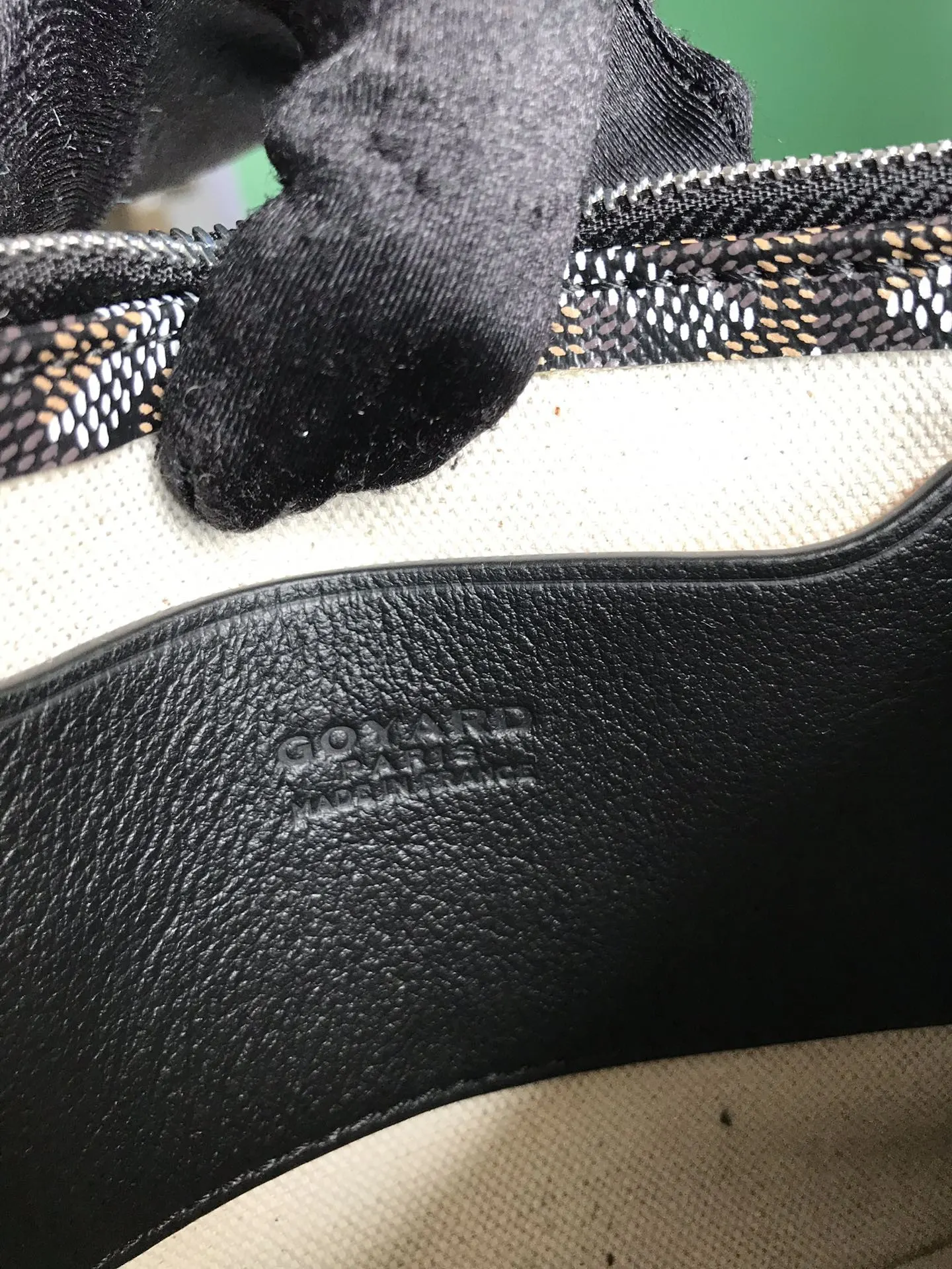 Goyard 戈雅 三层包 Pi 手拿包 精致手拿款(數字9) Goyard 戈雅 三层包 Pi 手拿包 精致手拿款(數字9)