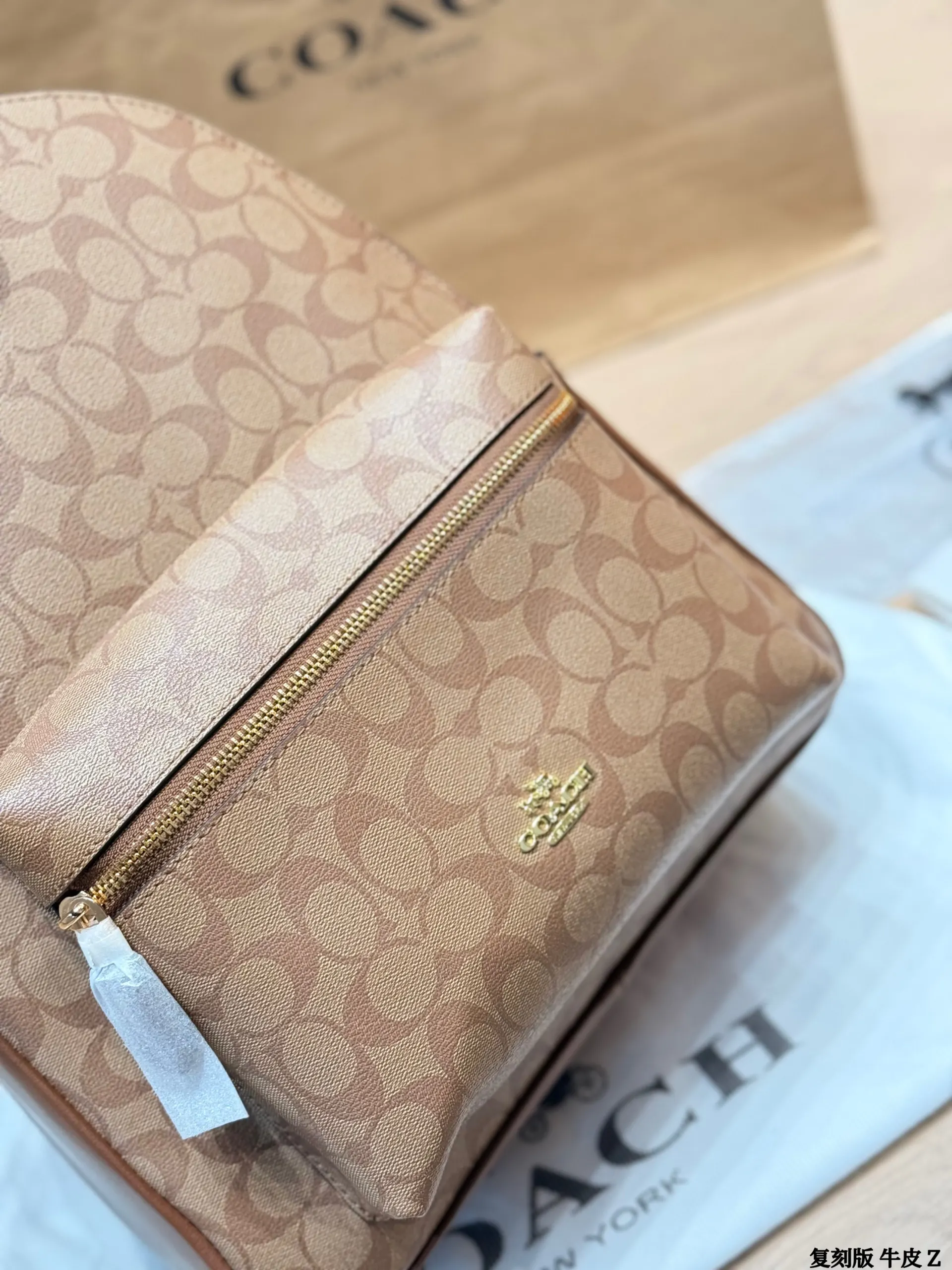 Coach 棕色 老花 牛皮 雙肩包 实用雙肩款