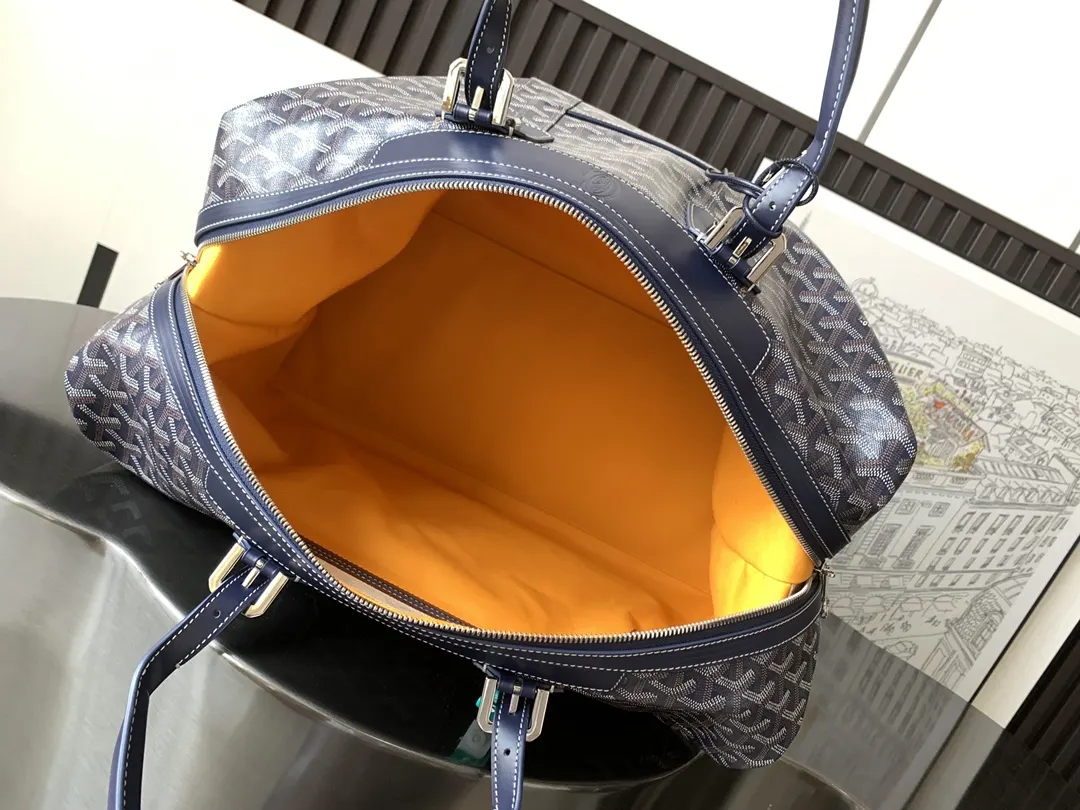 Goyard Fashion Item Travel Image 9 Goyard Fashion Item Travel Image 9
