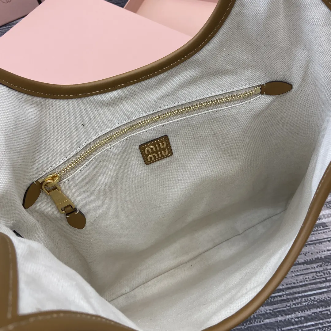 Miu 棕色 金色 牛皮 托特包 大容量托特款