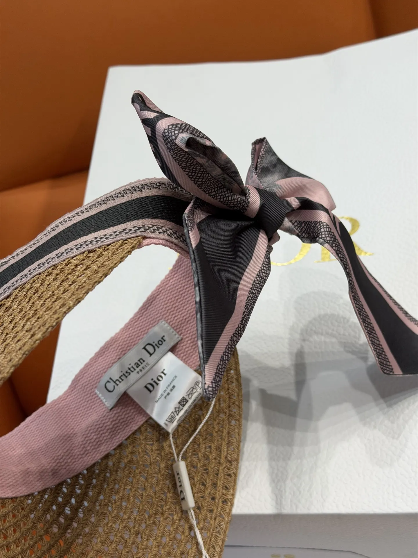Dior 圆形吊饰草編遮陽帽 装饰 帽子