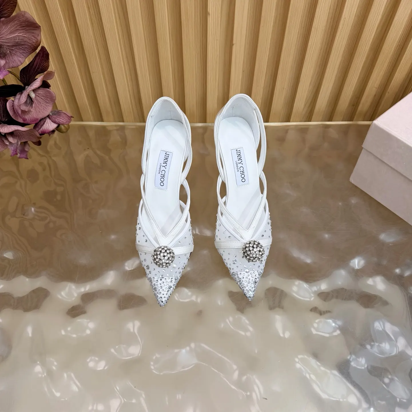 Jimmy Choo Sneakers Casual Versatile Image 3 Jimmy Choo Sneakers Casual Versatile Image 3
