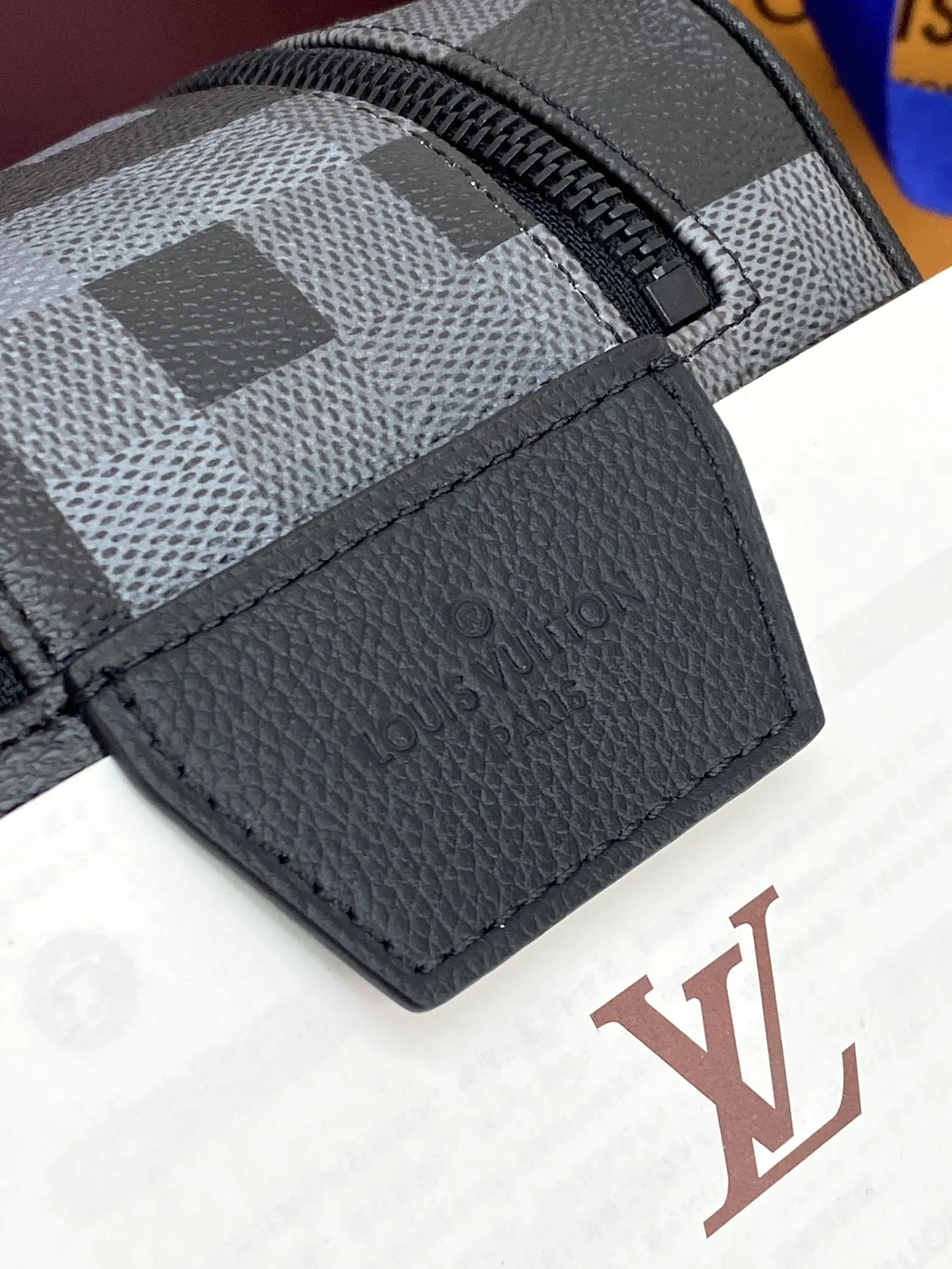 LV 帆布 化妝包 便携收納款(數字9) LV 帆布 化妝包 便携收納款(數字9)