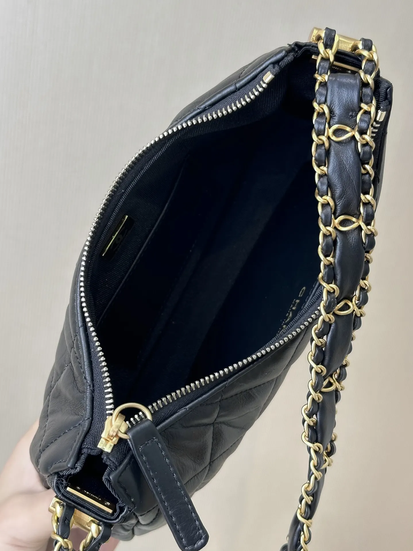 Chanel Hobo Shoulder Bag Vintage Leather