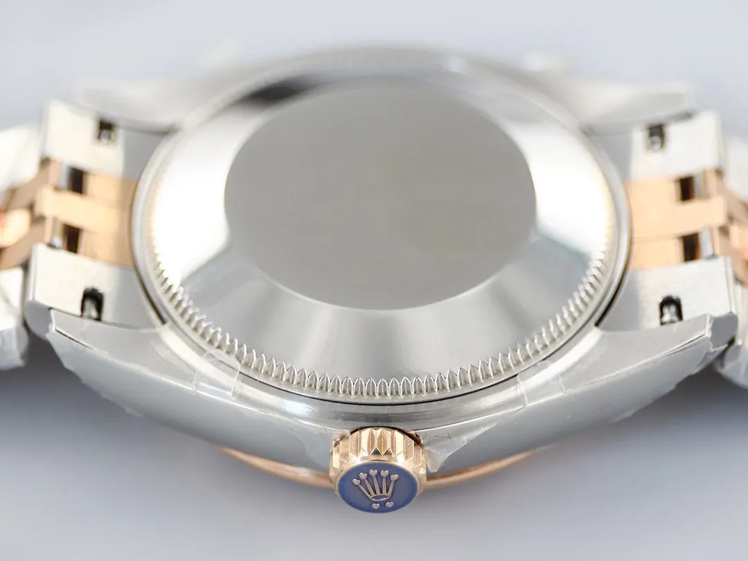 Watch Classic Image 9 Watch Classic Image 9